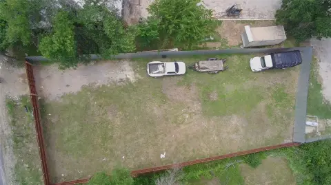 Commercial Zoned Fenced Lot