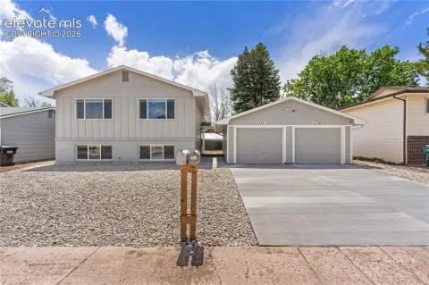 Well-Maintained Duplex with Garages