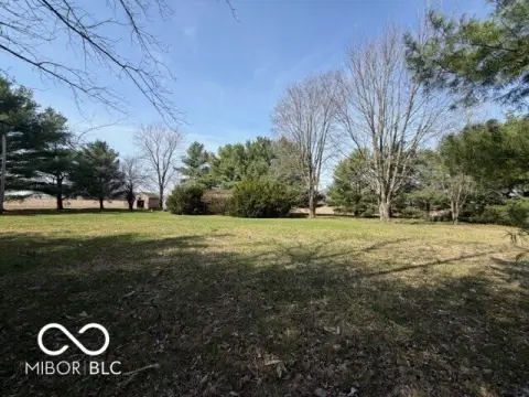 Versatile Acre in Lapel School