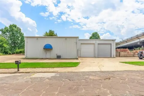 Versatile Office Space in Shreveport