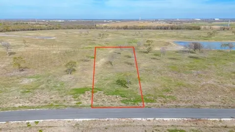 Waterfront Land in Corsicana, TX