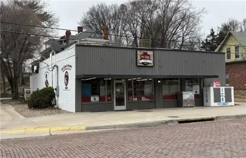 Grocery Storefront with Street Frontage
