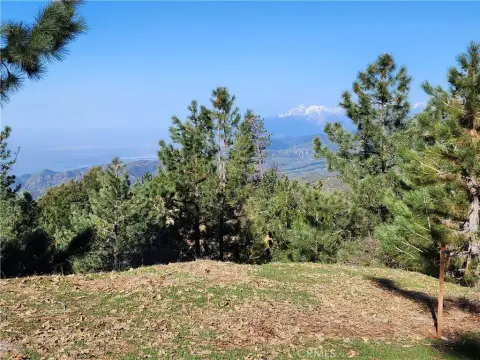 View Lot in Running Springs