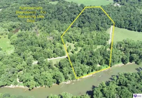 Magnolia, KY Acreage with River