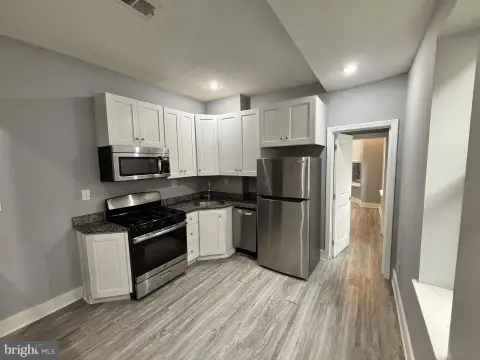 Renovated Duplex for Immediate Income