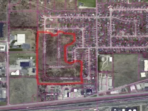 Residential Land in Elkhart, IN