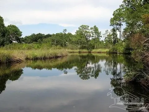 Waterfront Land with Deep-Water Access