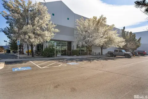 Reno Warehouse Sublease Opportunity