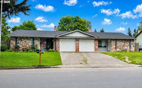 Well-Maintained Duplex Investment
