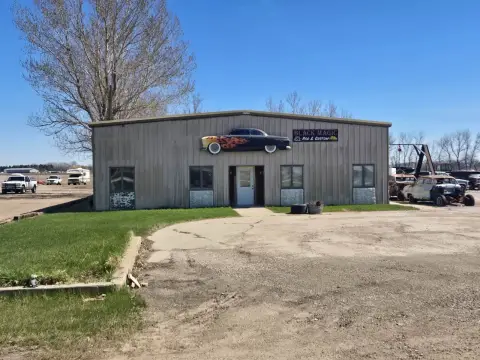 Devils Lake Commercial Building For Sale