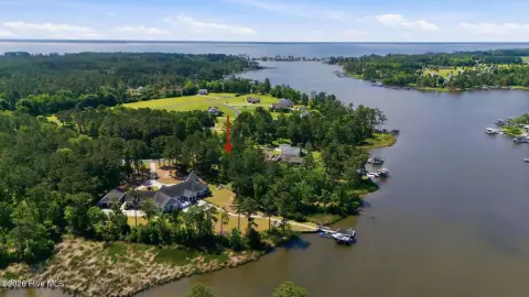 Waterfront Homesite Near Oriental, NC