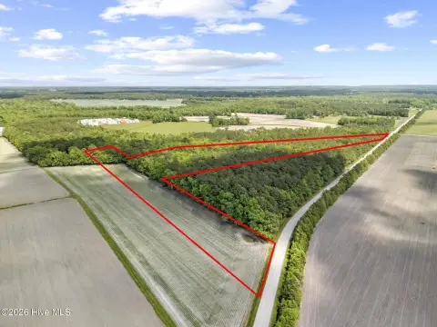 Maysville Land with Versatile Use
