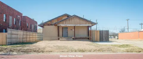 Two-Level Building in Amarillo, TX