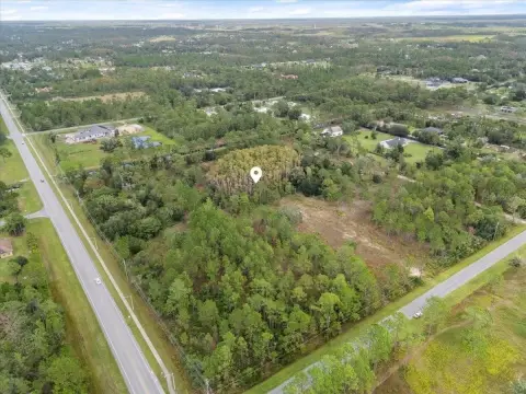 Spacious Land in Wedgefield, Orlando