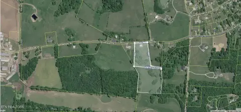 Farmland with Barn and Ponds