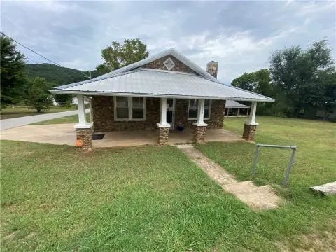 Medical Office With Partial Basement