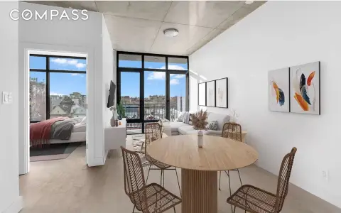 Elevator Residential Income Property
