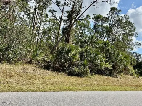 Residential Land in Port Charlotte