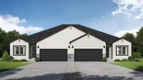 Ranch-Style Duplex in Lee's Summit