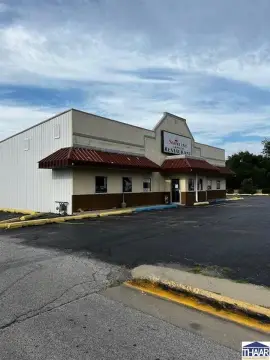 Restaurant/Bar Opportunity in Terre Haute