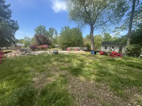 Residential Lot in Broyhill Park