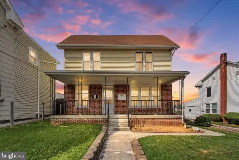Two-Unit Residential Income Duplex
