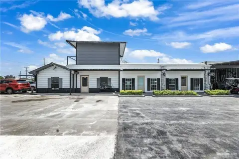 Automotive Property with Covered Carports