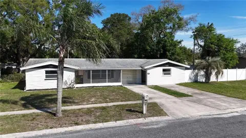 Renovated Duplex in Holiday, FL