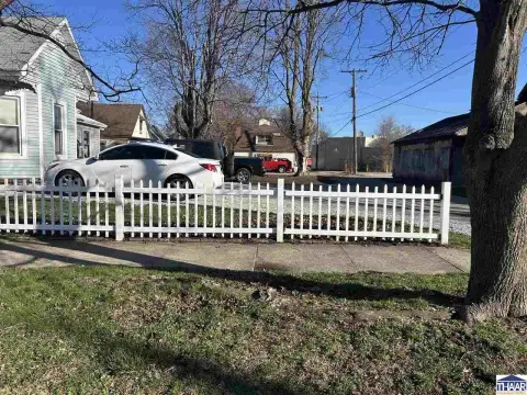 Gravel Lot in Terre Haute