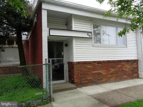 Move-in Ready Commercial Space