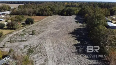 10+ Acres Outside Atmore Limits