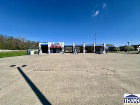 Prime Corner Lot on Highway