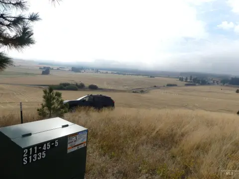 Tillable Agricultural Land