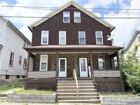 Two-Unit Duplex with Three-Car Garage