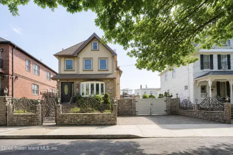 Detached Two-Family Residence