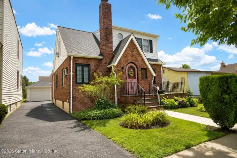 Detached Two-Family Residence
