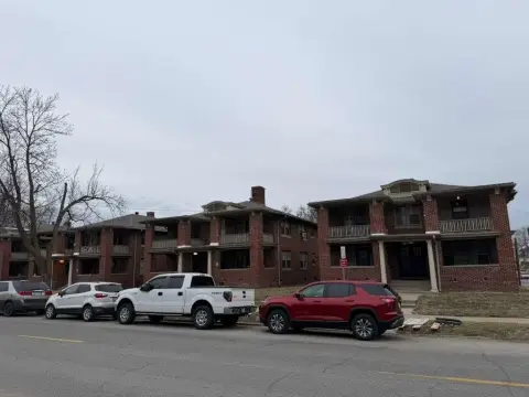 St Joseph Multifamily Package