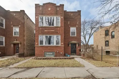 Chicago Two-Unit Flat Opportunity