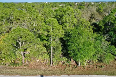 Residential Lot in Growing Neighborhood