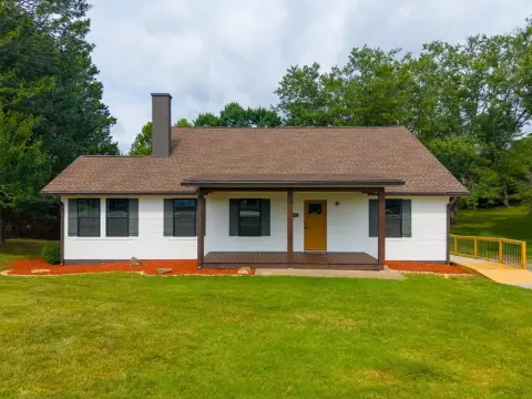 Renovated Mixed-Use Property