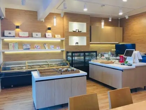 Restaurant Business Opportunity