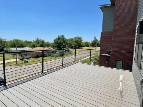 Contemporary Single-Family Home