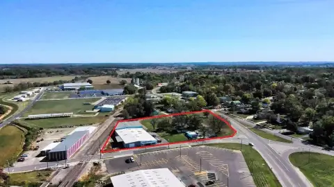 West Plains Commercial Property