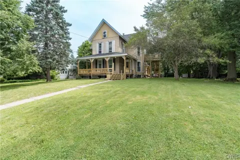 Updated Quadplex with Outdoor Spaces