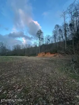Agricultural Land Near Wind Rock Parks
