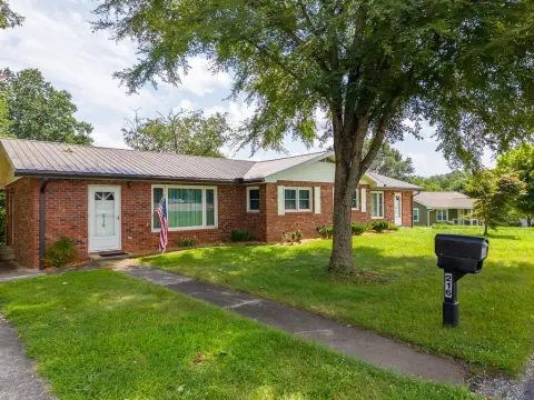 Renovated Two-Unit Duplex