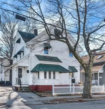 Remodeled Colonial Near Roger Williams
