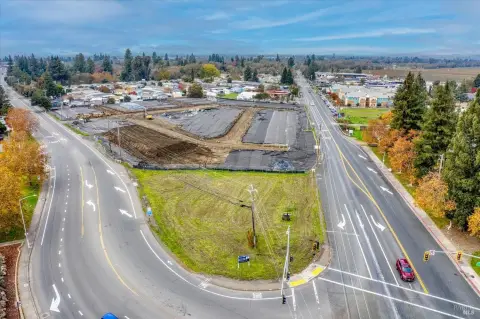 Prime Commercial Lot Opportunity