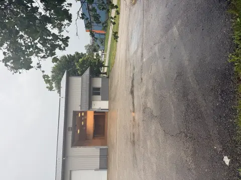Industrial Flex Warehouse with Offices