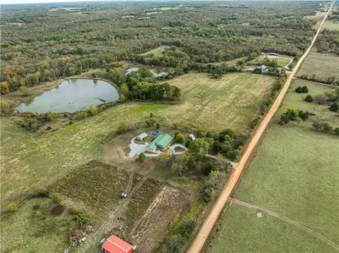 Milo Land with Spacious Home